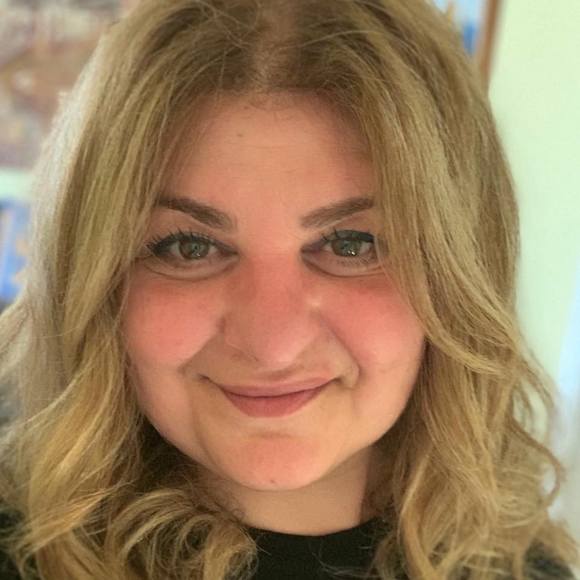 Meet your Posher, Raghida - Picture 1 of 1